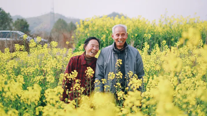Improving care for elderly people in China (c) Jaddy Liu on Unsplash